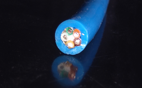 pur拖链电缆